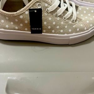 Torrid polka dot sneakers NWT size 10w